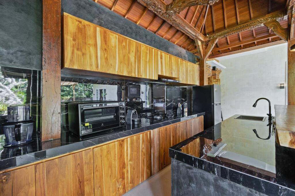 New 4 Bedroom Villa Surrounded By Jungle And Ricefields Ubud  Luaran gambar